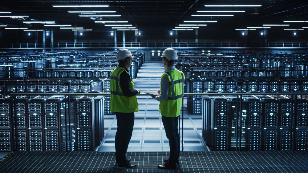 Quantum Computing Threatens Bitcoin and Ethereum, Experts Warn